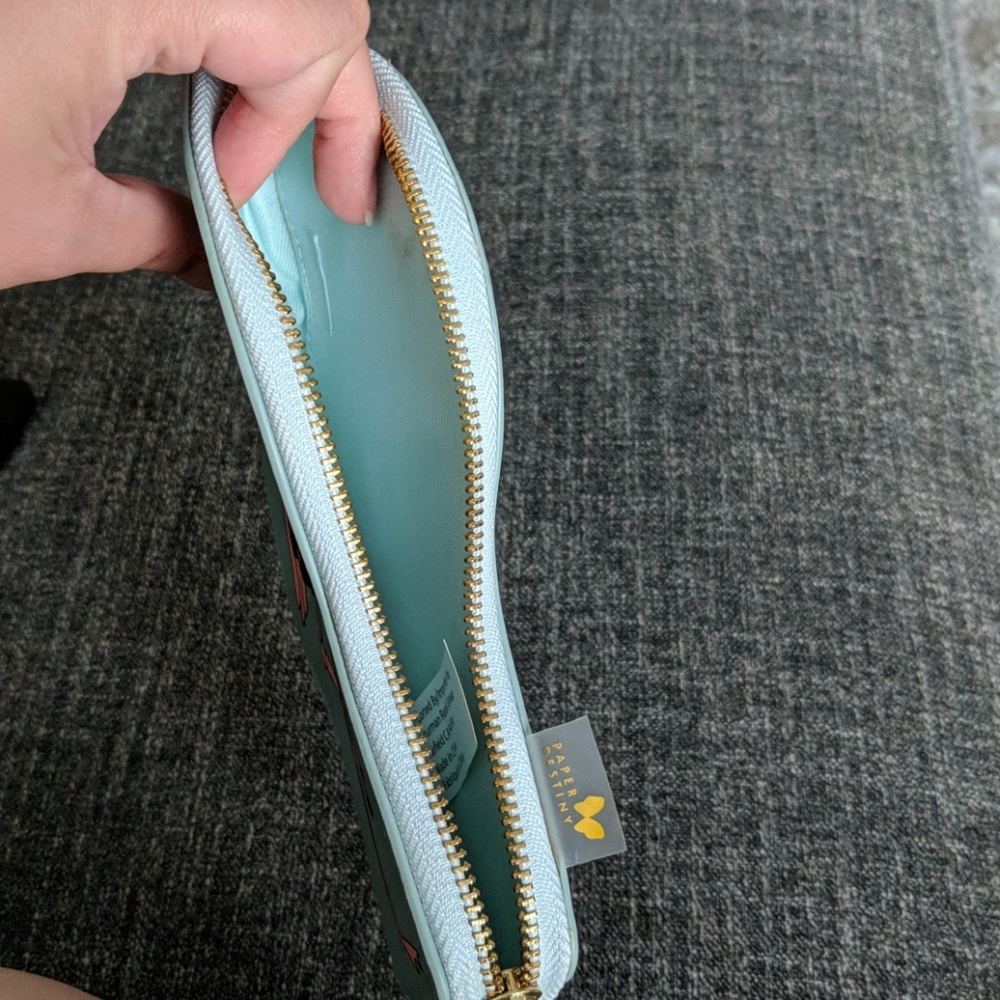 Paper Destiny Flamingo Case - Picture 4 of 5